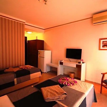 Hotel Club Pirinc 3*