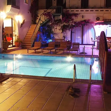 Hotel Club Pirinc 3*